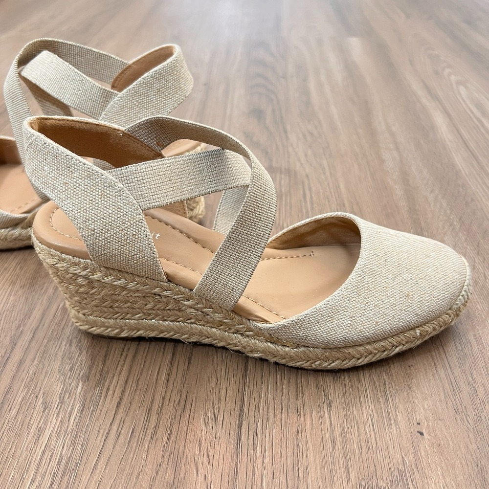 Easy Spirit Meza Espadrille Wedge Sandals Textile Almond Toe Slip On 7 View 5